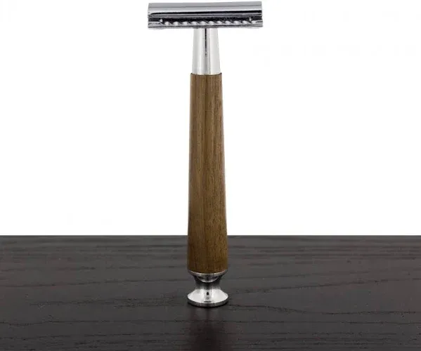 WCS Natural Collection Razor