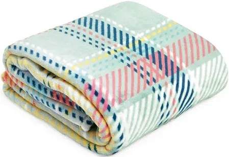 Vera Bradley Plush Throw Blanket Pastel Plaid