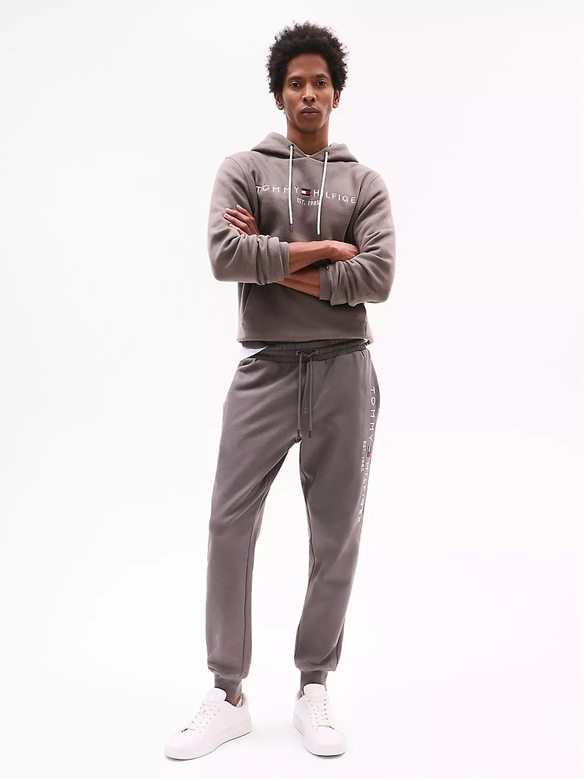 Tommy Hilfiger Men's Tommy Logo Sweatpant - Beige - S