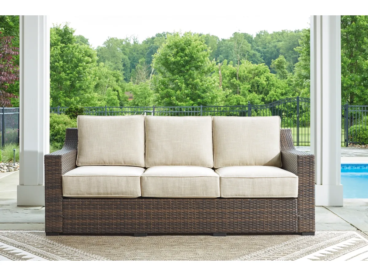 Wellingtons Peak Outdoor Sofa with Cushion