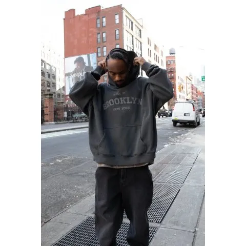 Oak + Fort FLEECE STUDIO GRAPHIC PULLOVER HOODIE