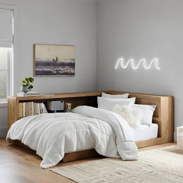 Costa Platform Corner Bed