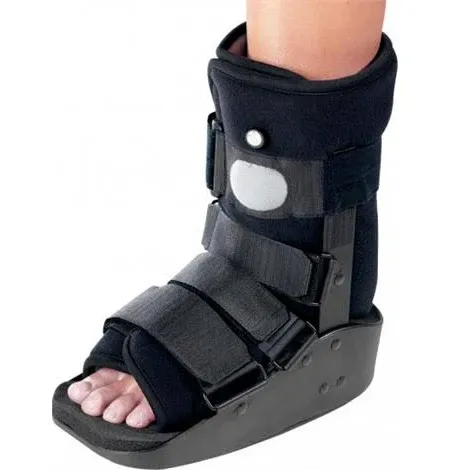 DonJoy Maxtrax Air Ankle Walker Brace / Walking Boot