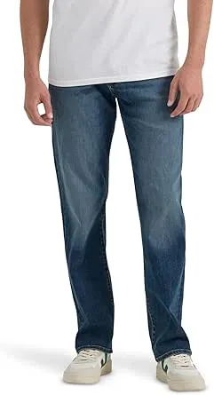 Lee Men's Extreme Motion Relaxed Straight Jeans