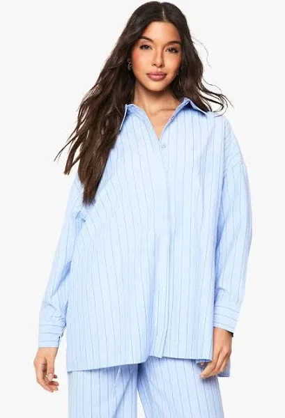 boohoo Women's Stripe Drop Shoulder Oversized Shirt - Blue - Size 8
