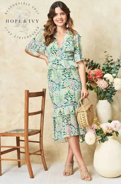 Hope & Ivy Karina Floral Ruffle Tea Dress