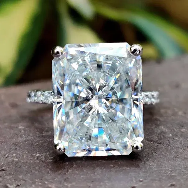 Radiant Cut Moissanite Engagement Ring