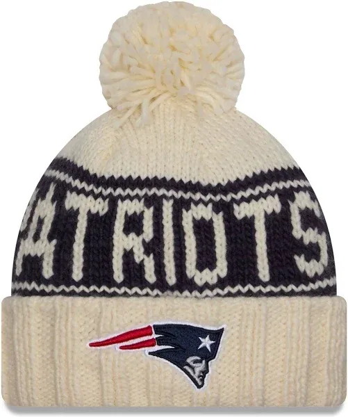 New England Patriots New Era 2024 Sideline Pom Knit Hat