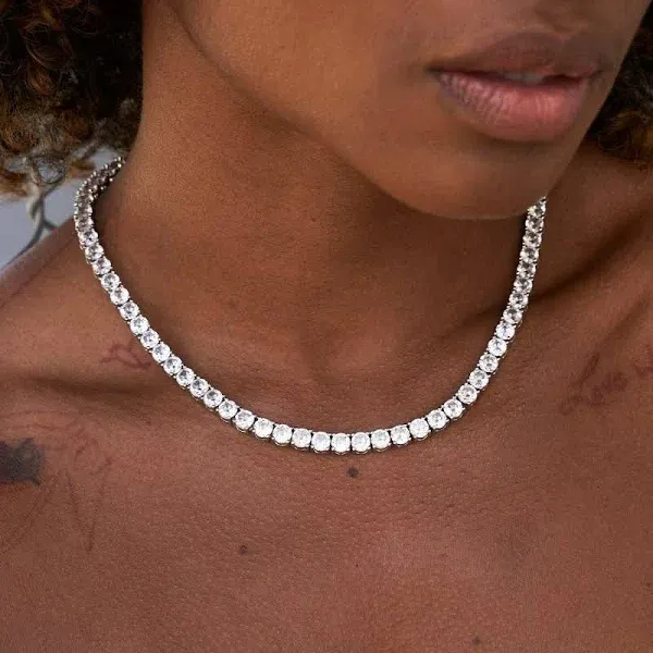 GLD 14K White Gold Tennis Necklace