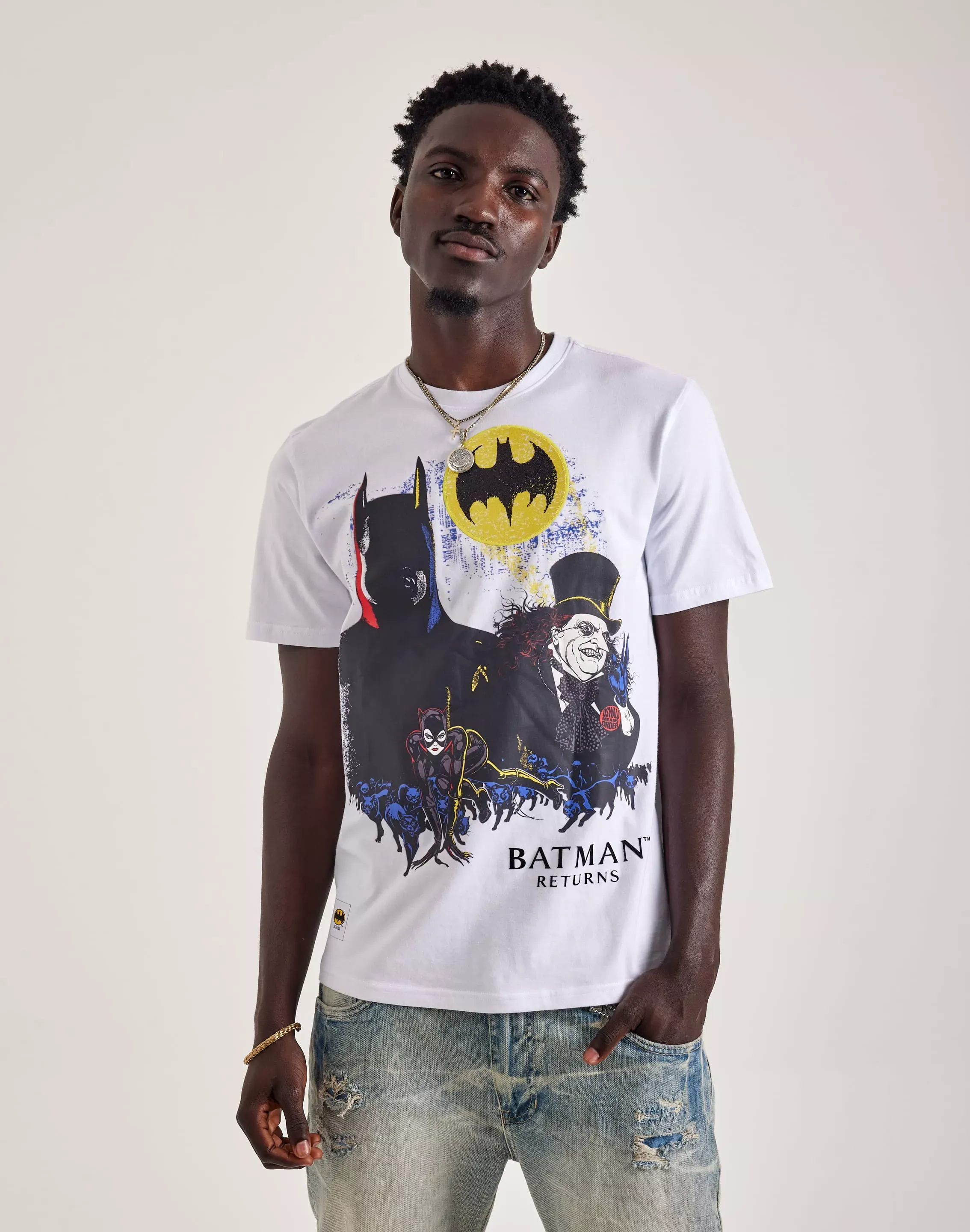 Central Mills Batman Returns Tee  - White - Size: LG