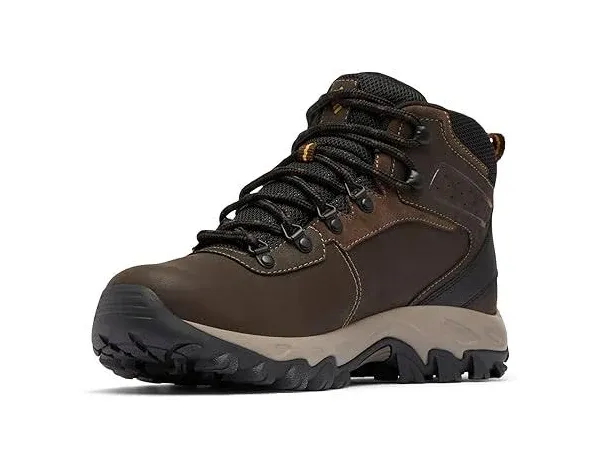 Columbia Men's Newton Ridge Plus II Waterproof Hiking Boots