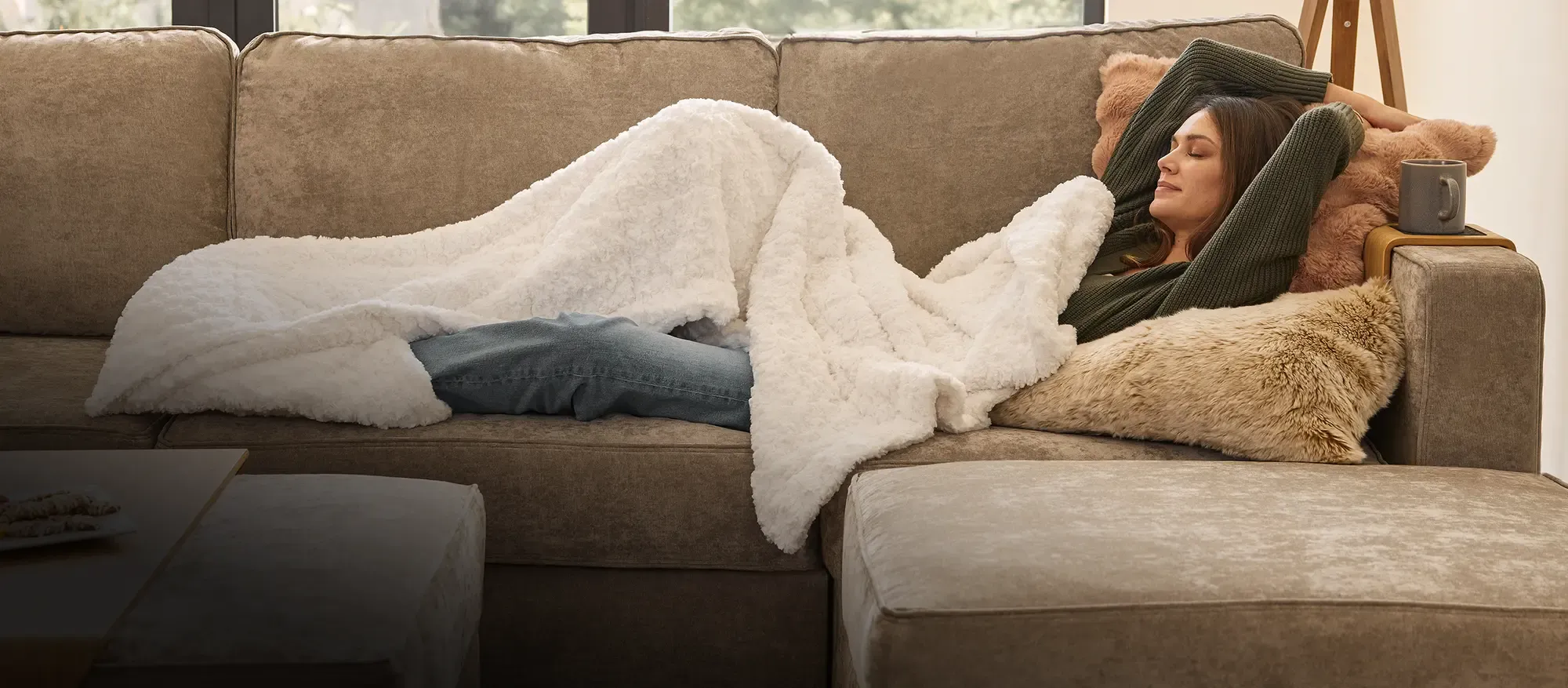 Footsac Blanket: Wolf Phur