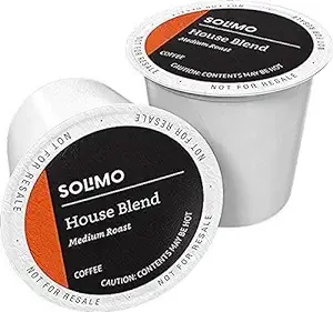 Amazon Brand - Solimo Medium Dark Roast Coffee Pods, House Blend, 100 Count, Compatible with Keurig 2.0 K-Cup Brewers