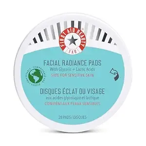 First Aid Beauty - Facial Radiance Pads with Glycolic & Lactic Acids – Daily Exfoliating Pads with AHA that Help Tone & Brighten Skin – Makeup Prep Pads - Compostable for Daily Use – 28 Pads