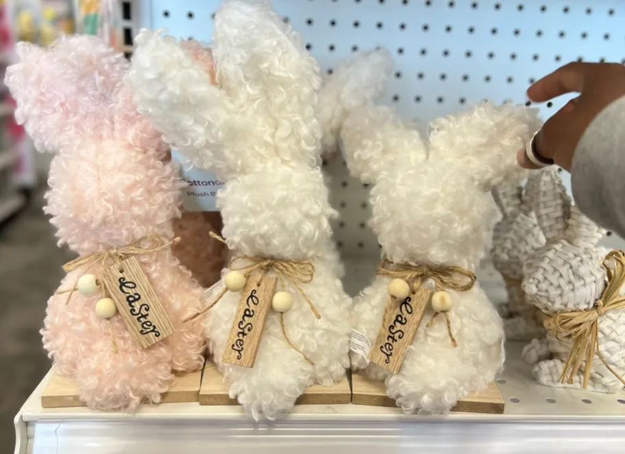 Cottondale Plush Bunny