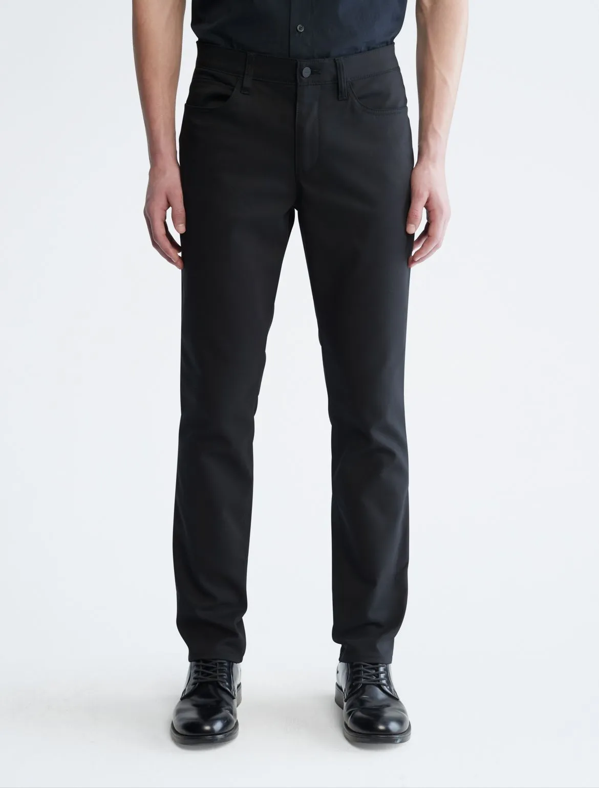 Calvin Klein Men's Slim Move 5-Pocket Pant - Black - 34W x 34L