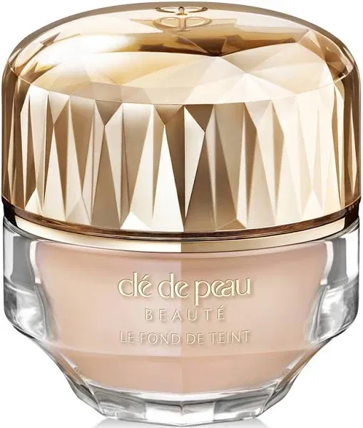 Cle de Peau The Foundation SPF 22
