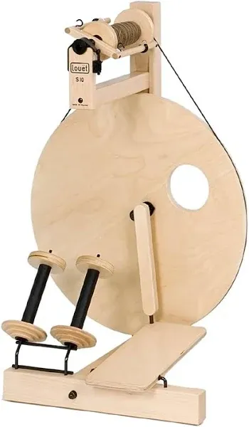 Louet S10 Single Treadle Irish Tension Spinning Wheel