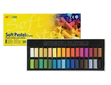 Mungyo Gallery Standard Soft Pastels Cardboard Box Set of 32 Half Sticks