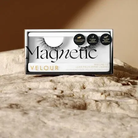 Velour Lashes She's A Magnet False Magnetic Lashes