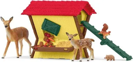 Schleich Feeding The Forest Animals