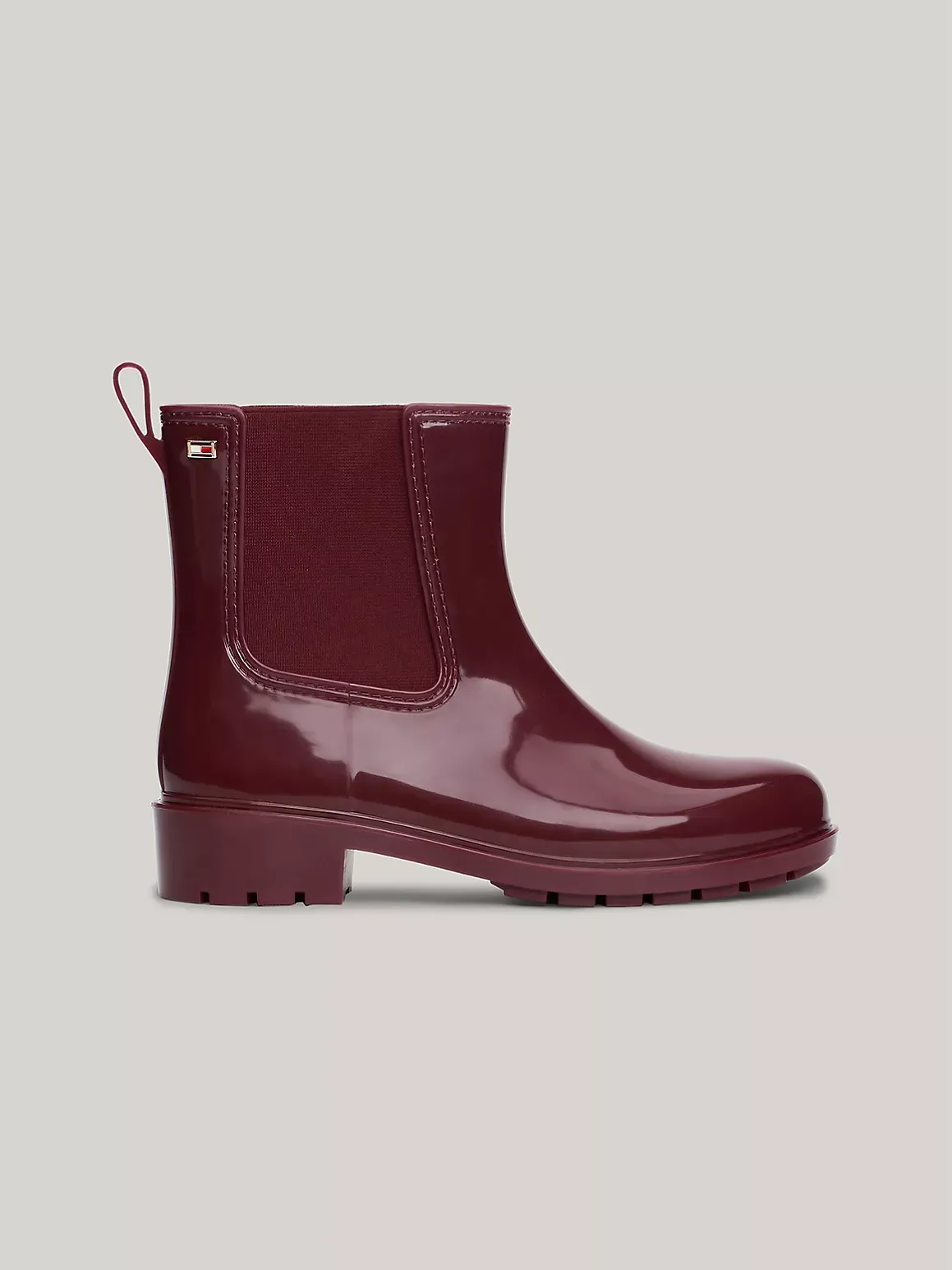 Tommy Hilfiger Women's Cleated Rubber Rain Boot - Red - US 6 / EU 36