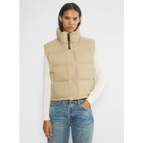 Aritzia The Super Puff™ Shorty Vest - cliMATTE™