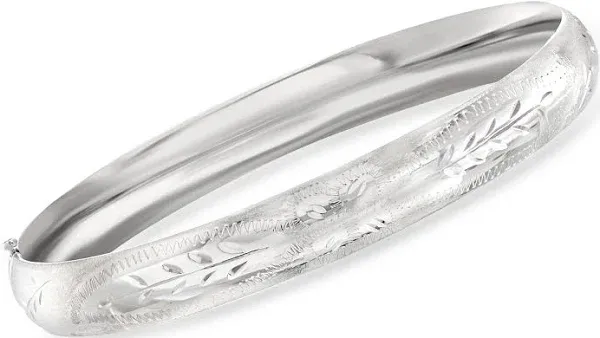 14kt White Gold Floral Bangle Bracelet