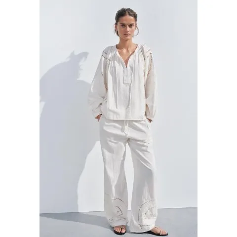 Zara EMBROIDERED SHIRT ZW COLLECTION